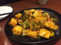 -车之谷·汽车文化主题餐厅(汽开店)