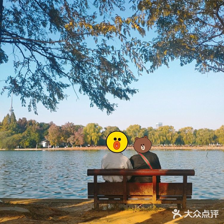 烈士公园原来可以这么美[亲亲]