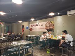 大堂-雷山鱼酱酸汤鱼·酸汤牛肉(花果园T1区店)