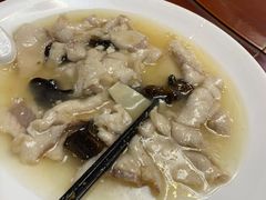 糟溜鱼片-六和聚传统烤鸭.天津菜(和平店)