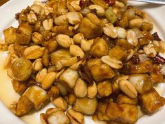 宫保鸡丁-眉州东坡·熊猫主题餐厅(枫蓝店)