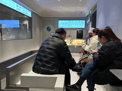 等位区-喜茶(振华商厦店)