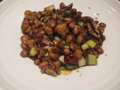 -闫府私房菜·百年鲁菜(欧亚店)