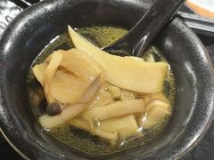 -芸山季·云南山珍菌火锅(人民广场来福士店)