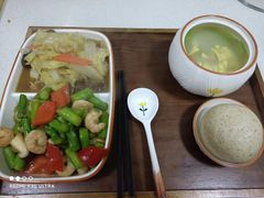 -鲸励母婴月嫂(望京店)