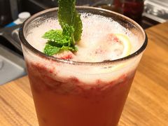 -星巴克(六合路店)