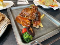 -Supine Bistro溯泮餐厅