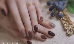 -沫儿·美甲美睫·半永久·皮肤管理