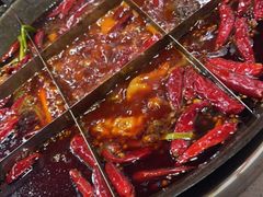 -正贰捌经重庆老火锅(建设路店)