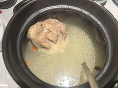 -老火大骨头汤馆