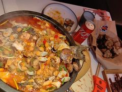 -鸣记脆皮烤鱼·海鲜烤鱼(三八广场店)