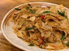 肉沫酸菜炒饵块-金孔雀德宏傣味餐馆(魏公村店)