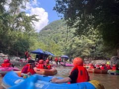 -雅鲁激流探险漂流