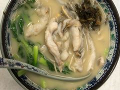 -明呈黄鱼面馆(斜土路店)