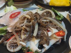 -尚品海鲜肥牛自助火锅(湖明店)