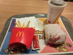 -麦当劳(金谷里G·MALL店)