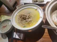 -金枝玉叶上海人家食府(三里河店)