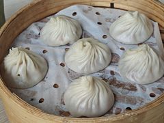 金奖头牌鲜肉小笼包-苏小柳手作点心x茶叙小院(徐家汇分院)