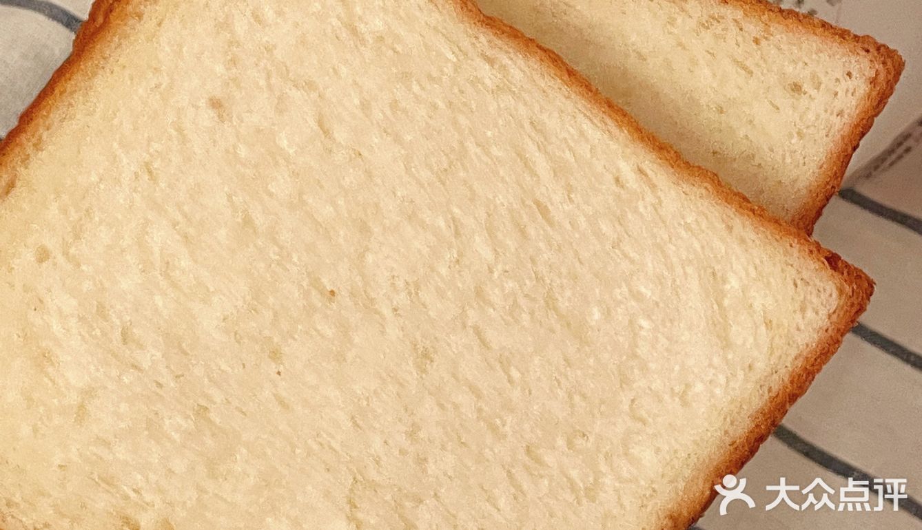 国货之光 ❗️“超柔软”的桃李醇熟切片吐司 