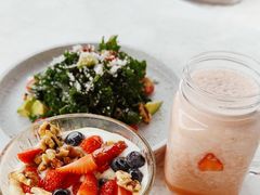 牛油果羽衣甘蓝沙拉-The Rug Cafe(王府中环店)