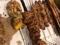 -聚串门儿·东北烧烤(信义坊店)