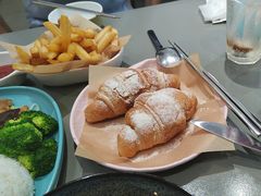 -荣记·囍粤茶餐厅(花都店)