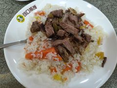 碎肉抓饭-老街可口抓饭(国贸北门店)