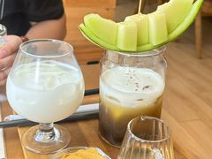 -Mark&Mars Restaurant