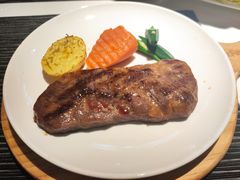 -斗牛士牛排餐厅(嘉里汇店)