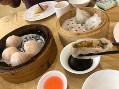 潮洲粉果-澳门西南饭店·粤菜·茶市·手工点心(华海路店)