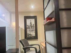 -喜鹊愉家酒店(郑州曼哈顿博览中心地铁站店)