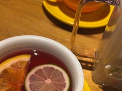 -月亮眼花园餐厅书吧酒吧