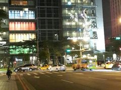 android_upload_pic-诚品(信义店)