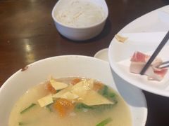 -建新园过桥米线(老街店)