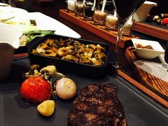 -恰餐厅及酒吧 CHAR Bar & Grill (北京丽都皇冠假日店)