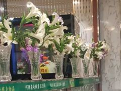 -何鲜菇火锅(大营盘店)