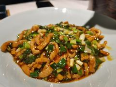 鱼香肉丝-新沸腾鱼乡(世贸天阶店)