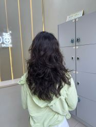 -十六番发型师事务所