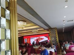 -黄埔华苑酒家(黄埔总店)