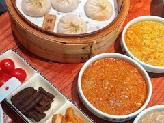 -裕兴记•蟹黄面馆(人民广场店)