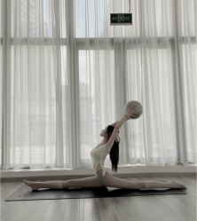 -亚太瑜伽普拉提学院