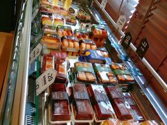 -红跑车蛋糕世界(网巾市店)