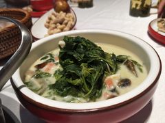 -老湘亲·品鉴湘菜(蔡塘爱琴海店)