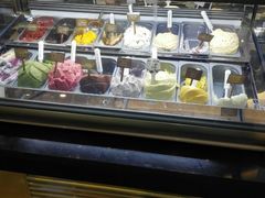 面包甜点陈列柜-鹿客西街(欧乐时尚广场店)