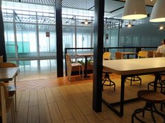 大堂-肯德基(沧州高铁站店)