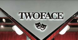 -TWOFACE 双面理发馆