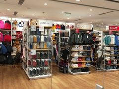 -优衣库(上海虹口龙之梦店)