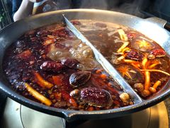 -湊湊火锅·茶憩(新中关购物中心店)