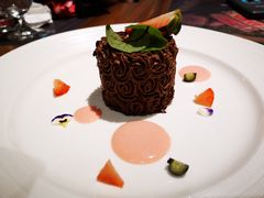 -Erman岩烧牛排(虹桥南丰城店)