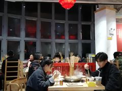 大堂-袁记串串香(川师店)